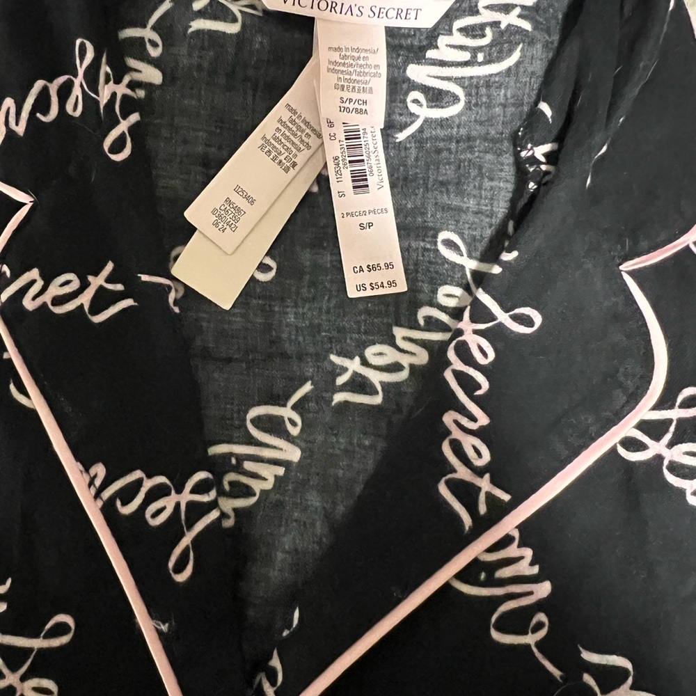 Victoria's Secret Black and Pink Pajama Top